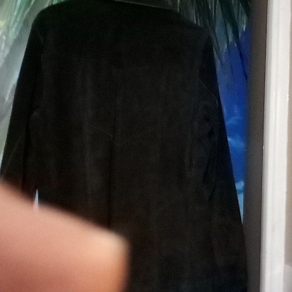 Maxima Wilson's suede leather jacket - Picture 6 of 13